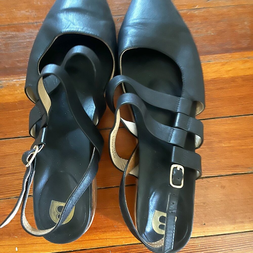 Black Leather Flats, Bared Footwear, Size 39, Black